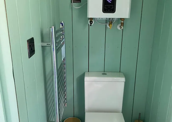 Otterly's Retreat Lodge