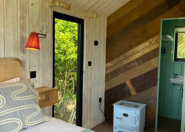 Otterly's Retreat Orman Evi Skibbereen